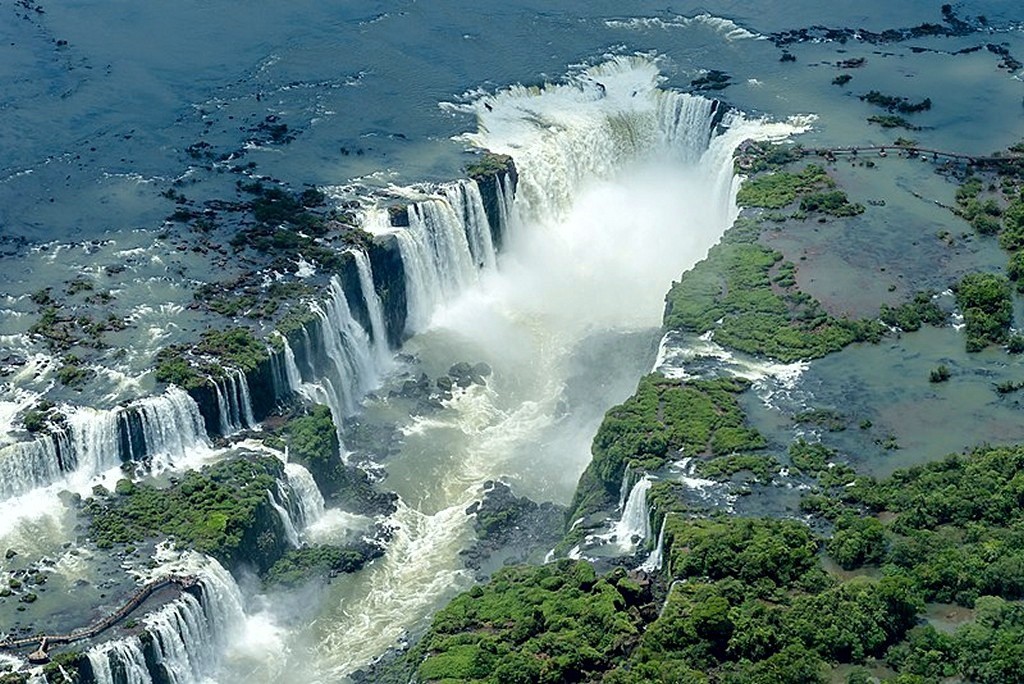 Devil's Throat at Iguazu Falls