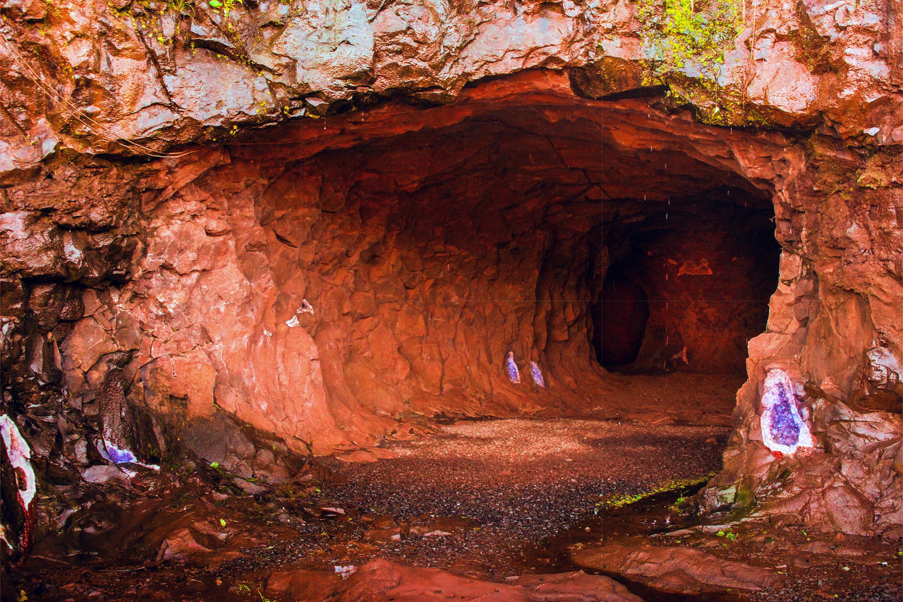 2 Explore Iguazu Falls in 4 days: Argentine & Brazilian sides, Wanda Mines, San Ignacio Ruins, with expert guides and hotel stays.