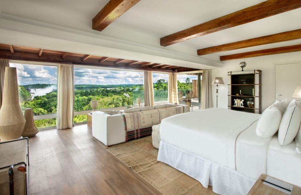 2 Book your Tour to Iguazú Falls with accommodation at the Meliá Iguazú Resort & Spa Hotel