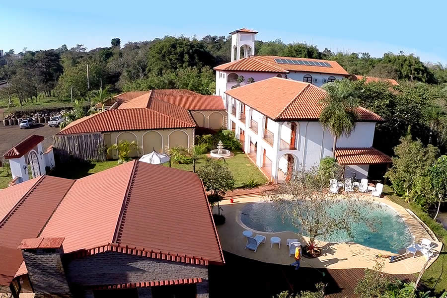 3 Book your Tour to Iguazú Falls with accommodation at Hotel El Pueblito