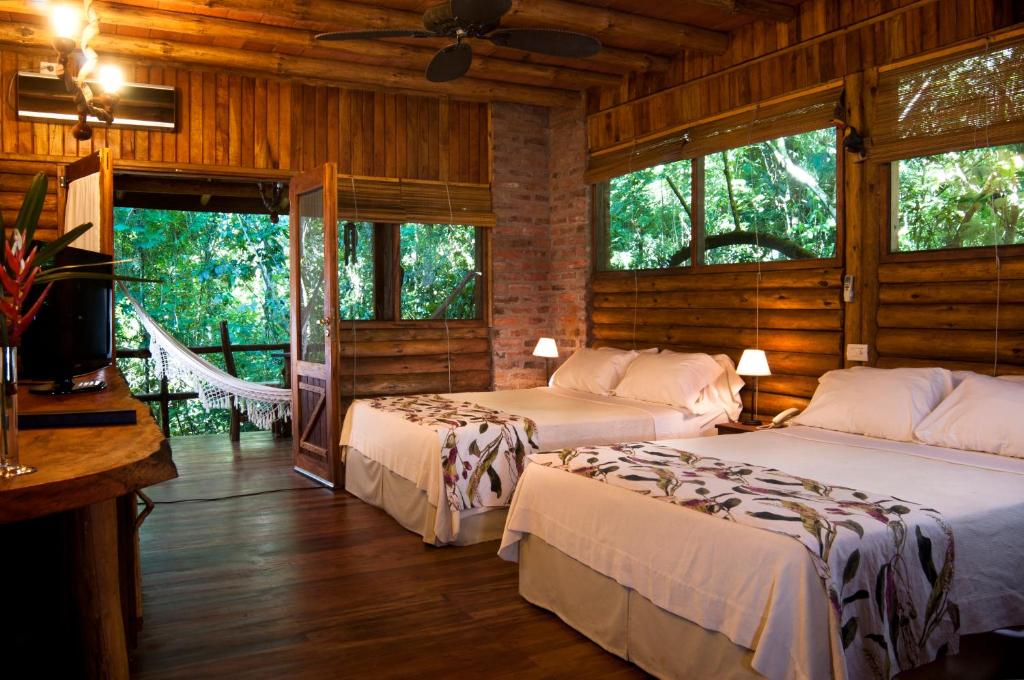 2 Book your Tour to Iguazú Falls with accommodation at Aldea de la Selva Lodge